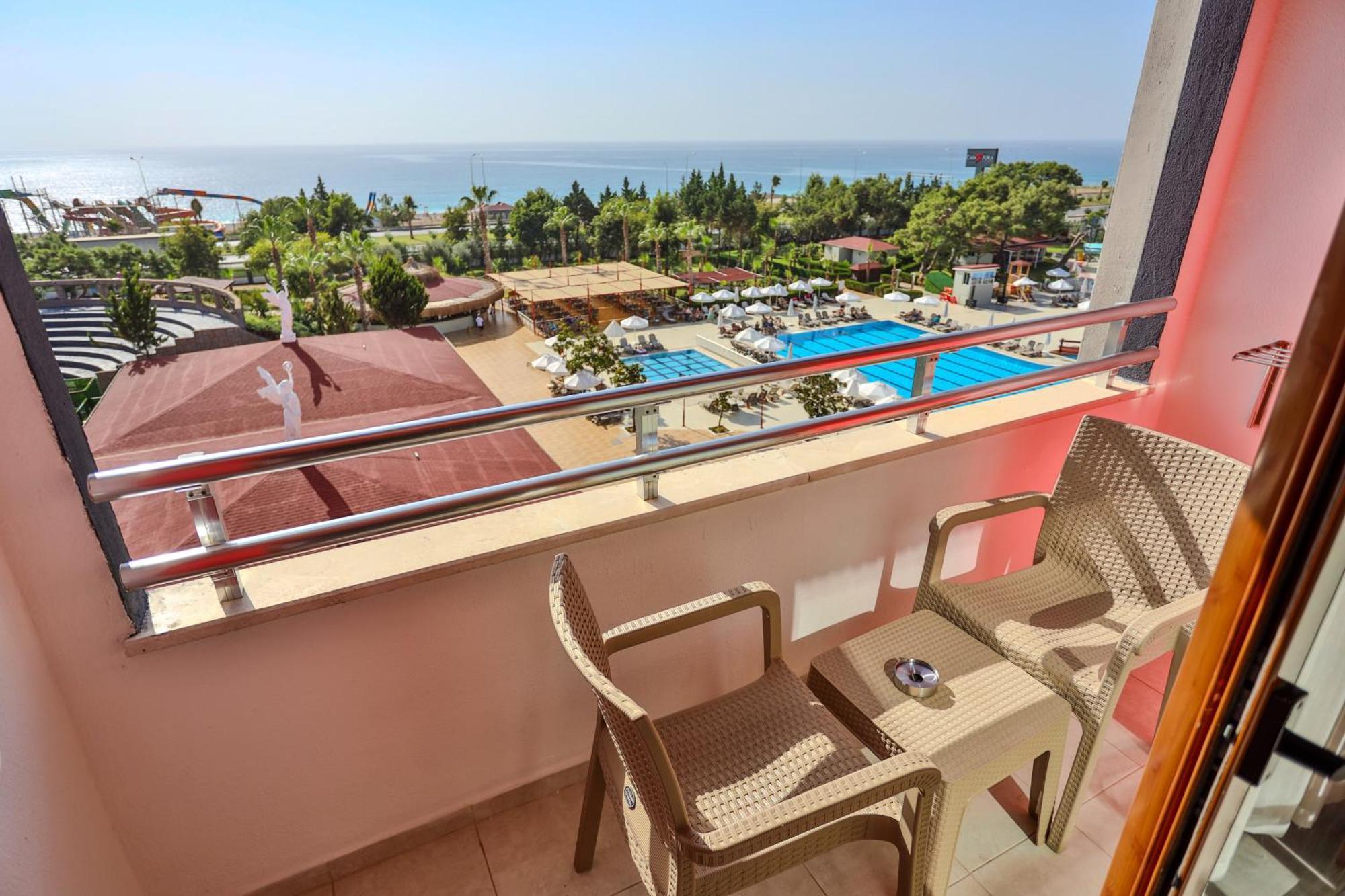 Casa Fora Beach Resort Cenger  Ngoại thất bức ảnh